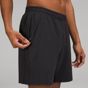 lululemon athletica Men's Black Athletic Shorts Pace Breaker Lined Shorts